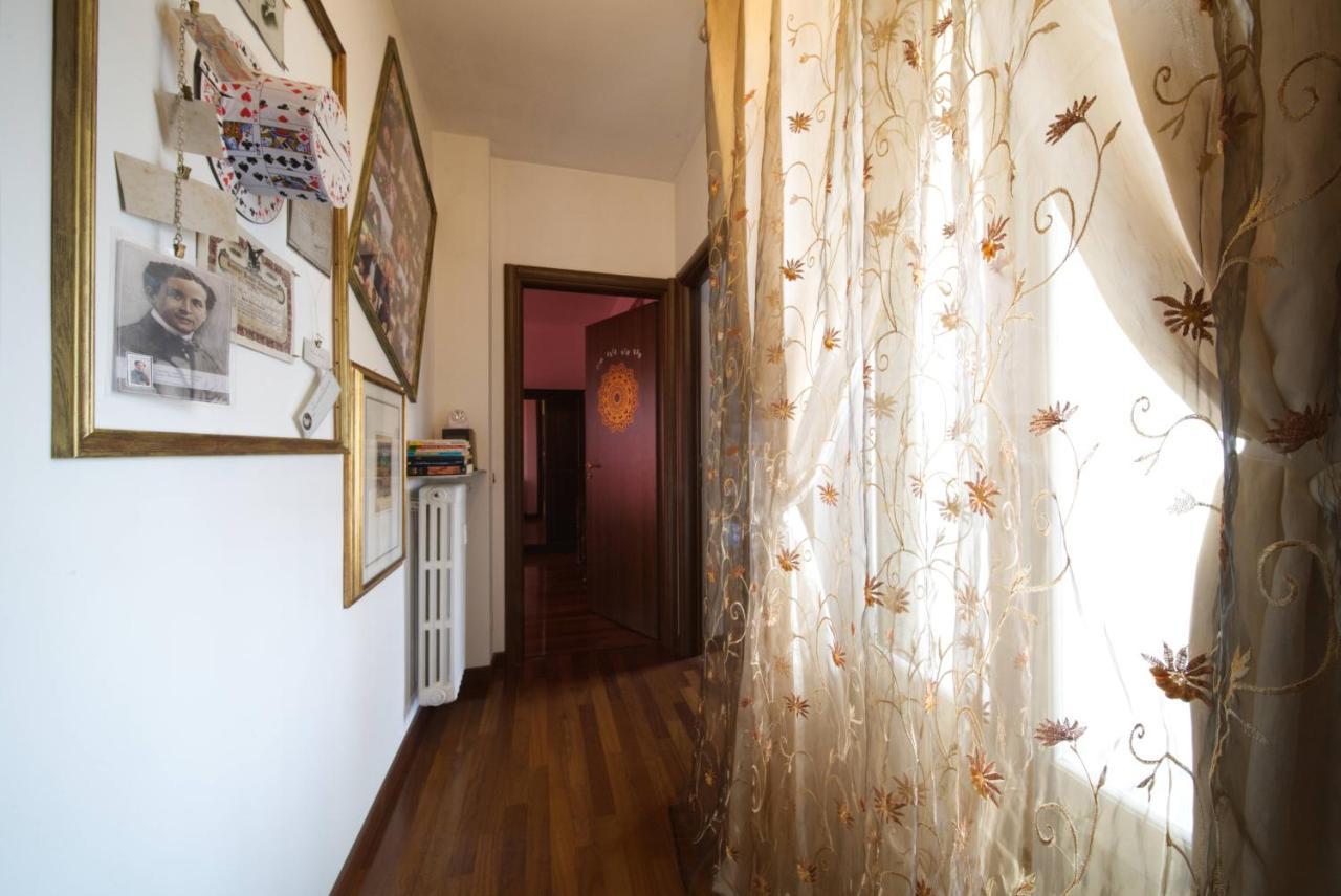 B&Bmagichouse Novara Exterior foto