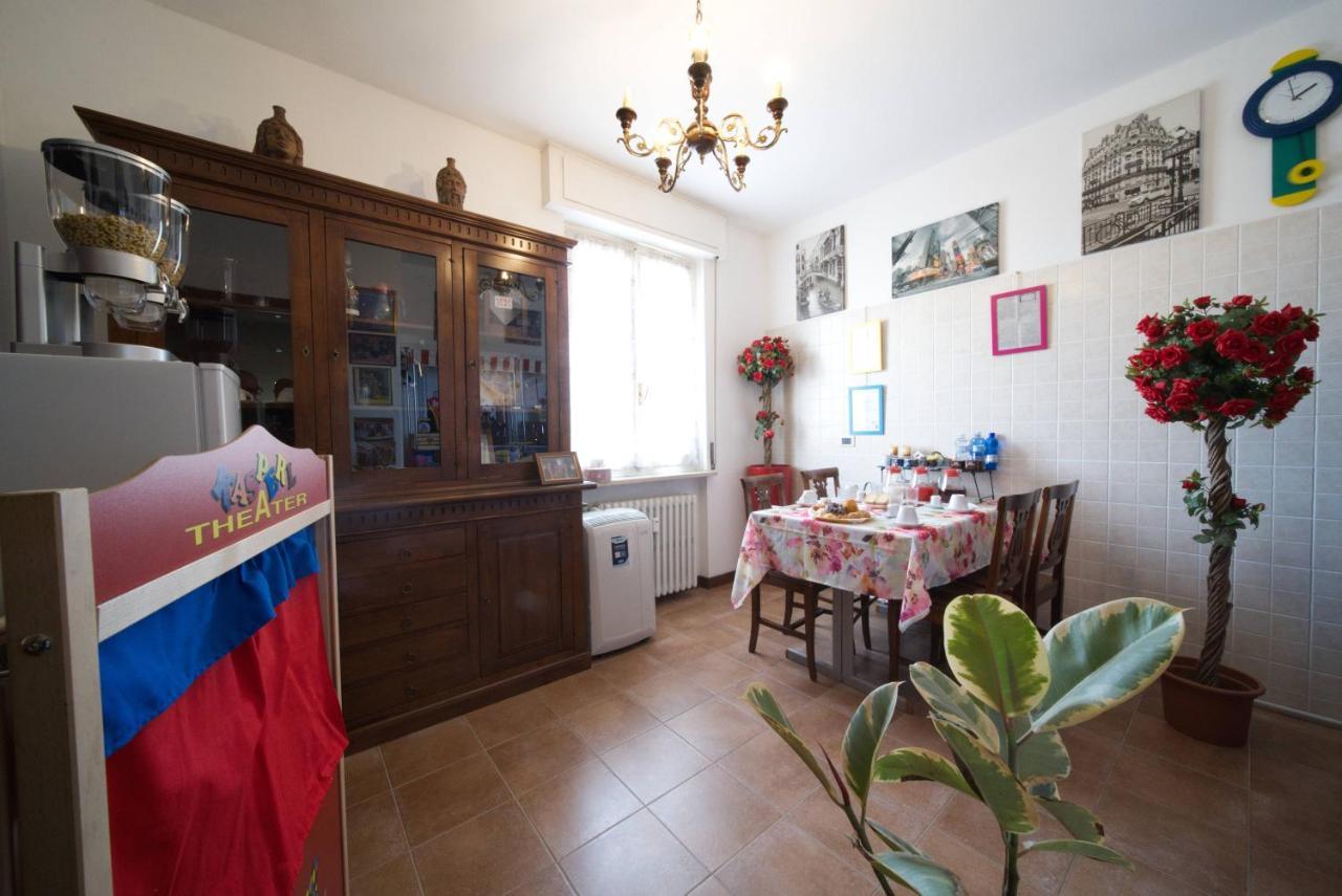 B&Bmagichouse Novara Exterior foto